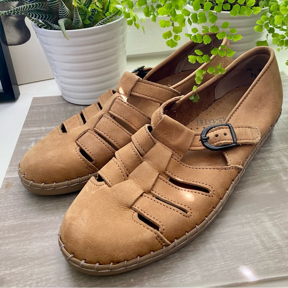 Vintage Dexter leather fisherman shoe